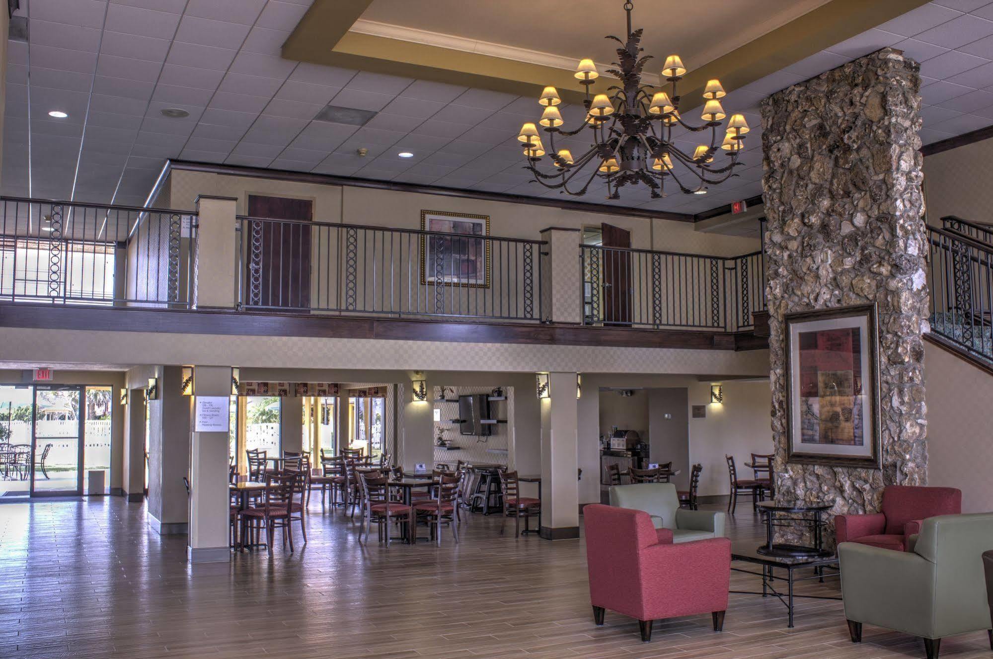 Best Western International Speedway Hotel Дейтона Бийч Екстериор снимка